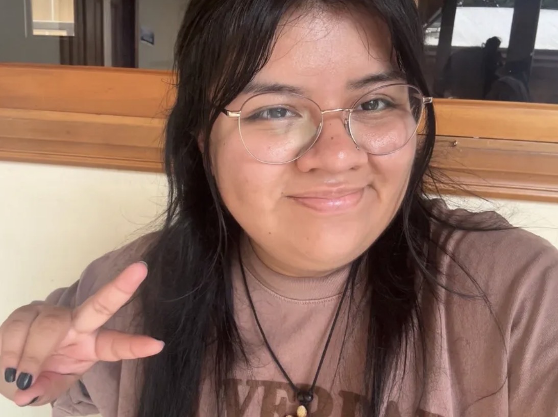 A Portrait of Peer Tutor Gabi Gil Gomez
