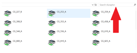 Screenshot of the Windows printer selection dialog. The searchbar in the top right corner of the window has a red arrow pointing to it.